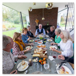 Gemeinsames Mittagessen in der Tagespflege