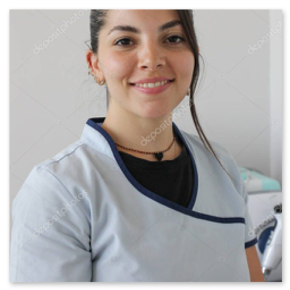 Porträt einer freundlichen Pflegekraft